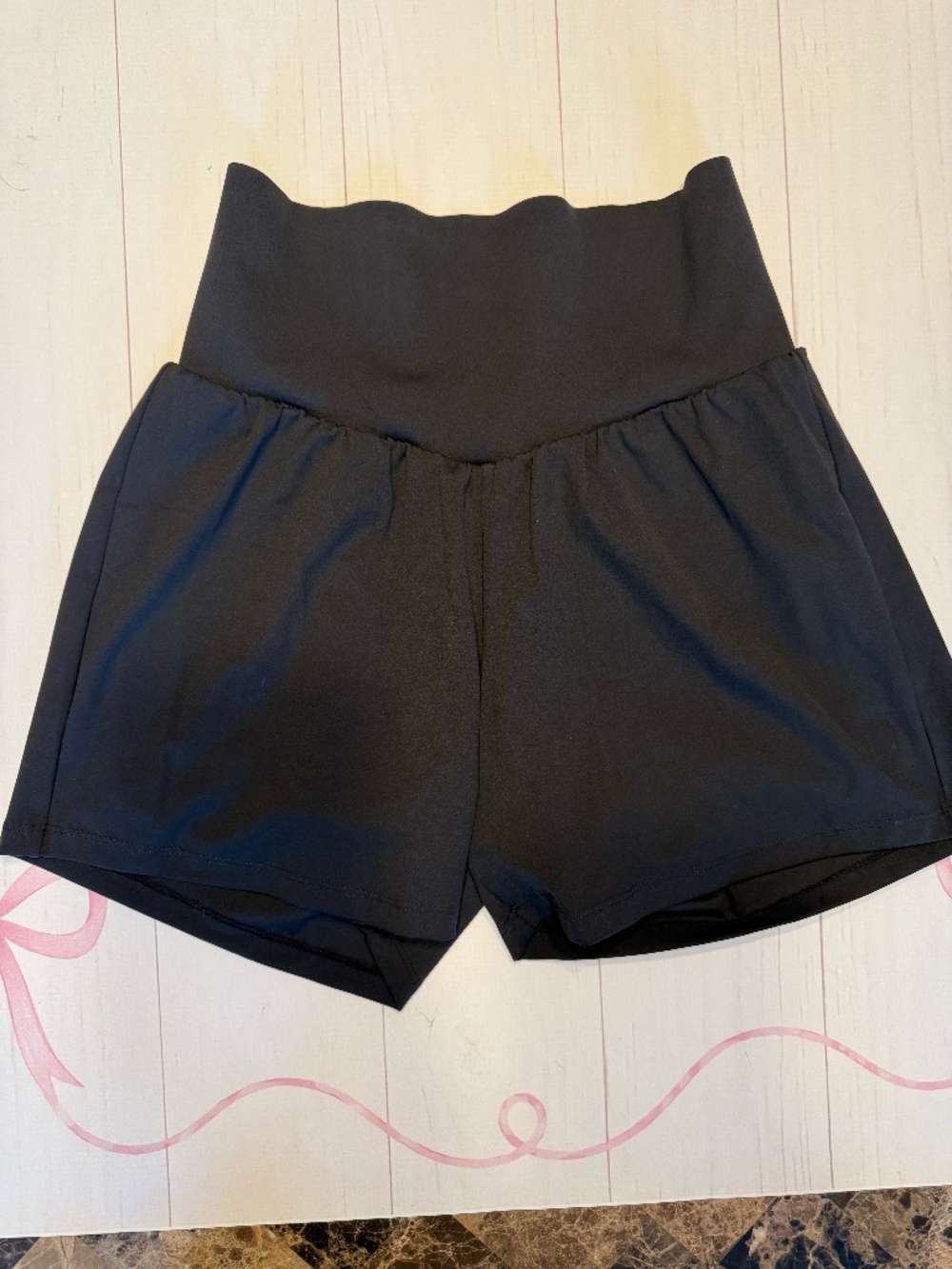 NWT Halara SoftlyZero Airy Super High Waisted 2in1 Yoga Shorts Size Medium